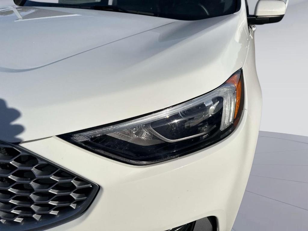 used 2024 Ford Edge car, priced at $19,995