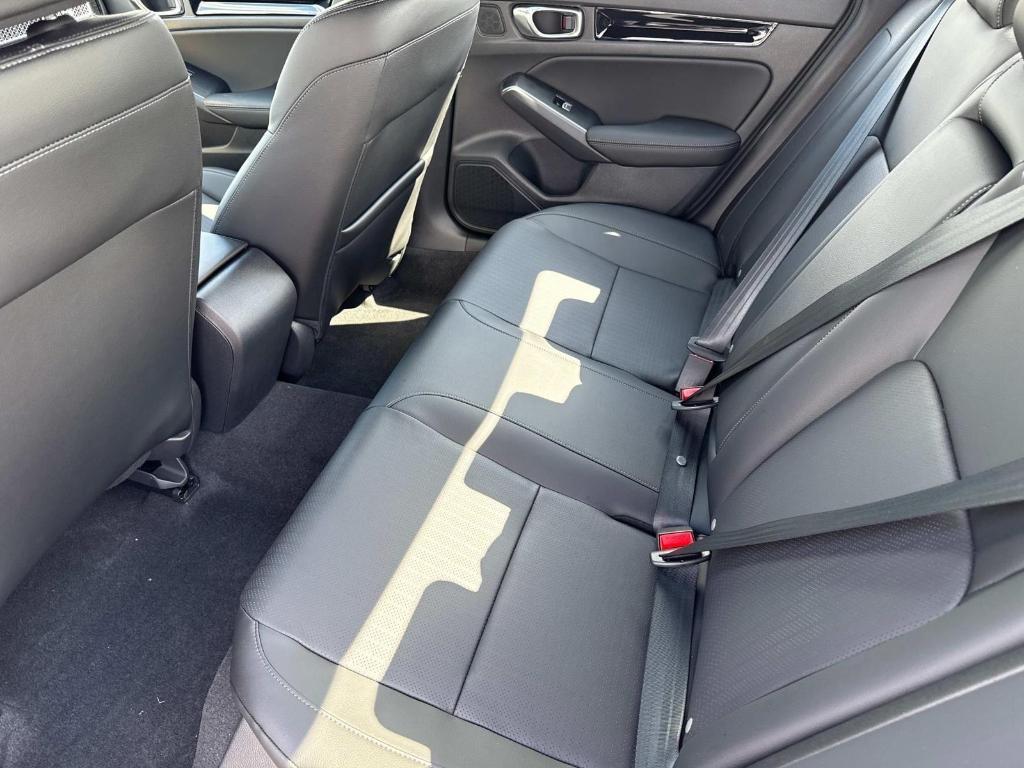 new 2025 Honda Civic Hybrid car, priced at $33,555