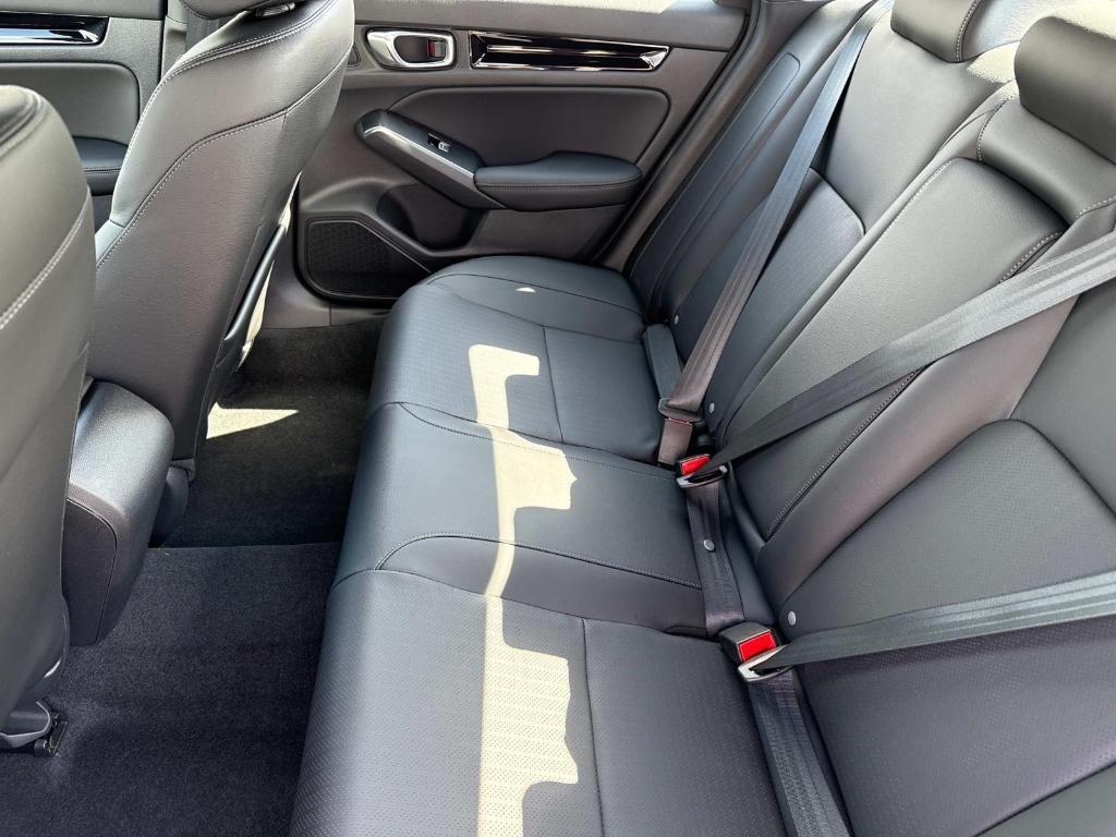 new 2025 Honda Civic Hybrid car, priced at $33,555