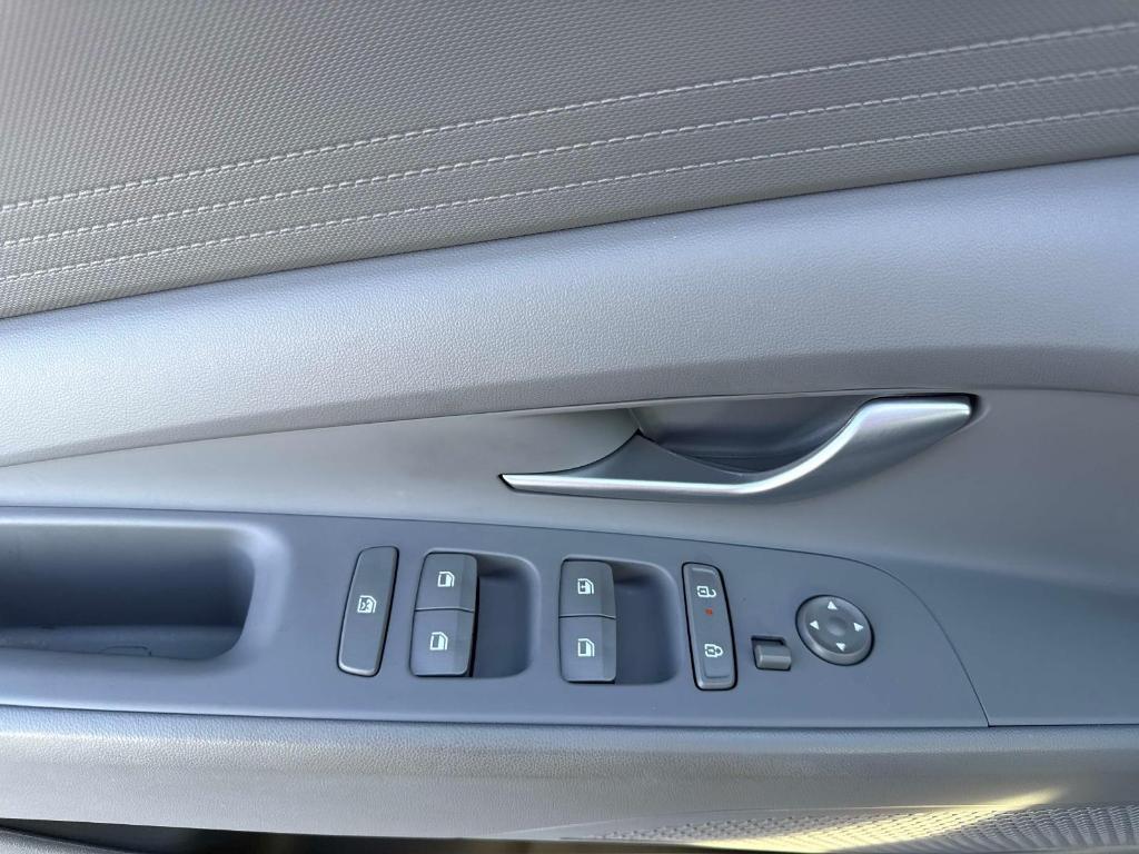 used 2024 Hyundai Elantra car, priced at $18,995