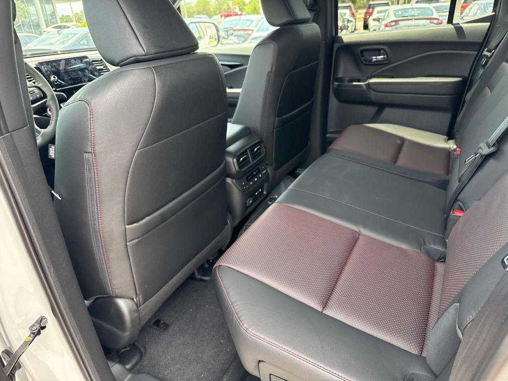 new 2025 Honda Ridgeline car, priced at $47,405