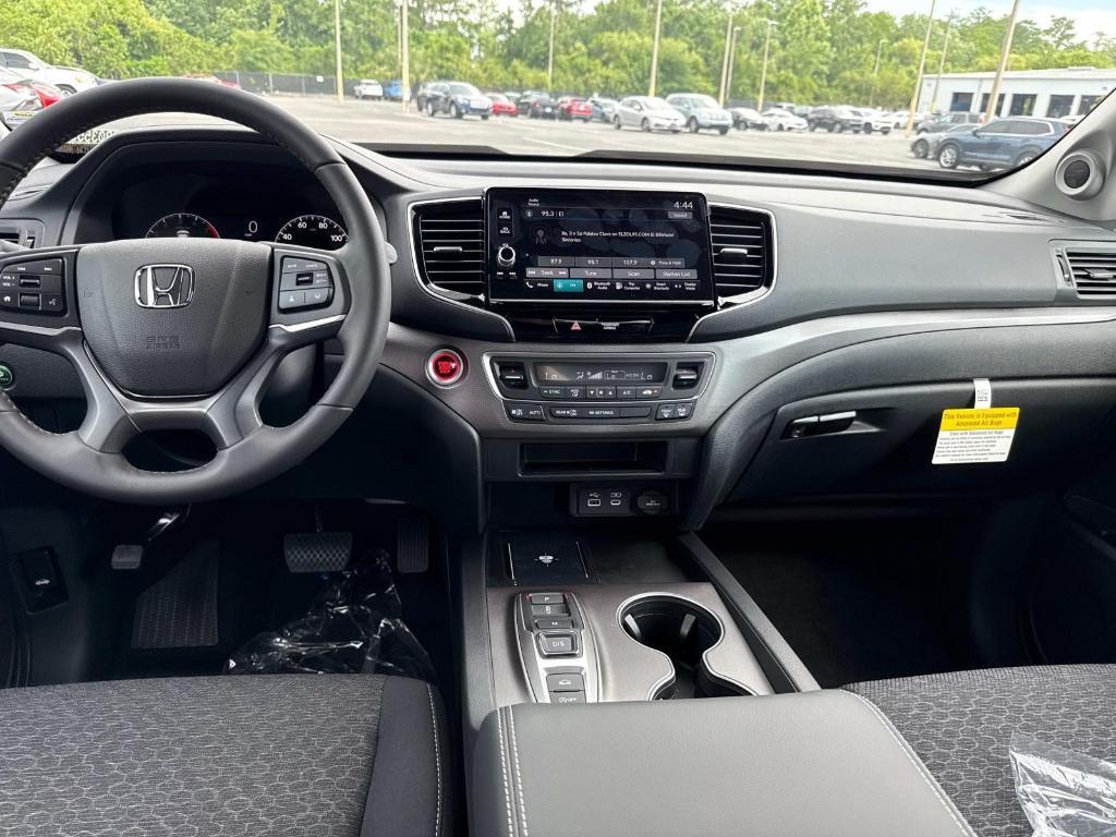new 2025 Honda Ridgeline car, priced at $40,555