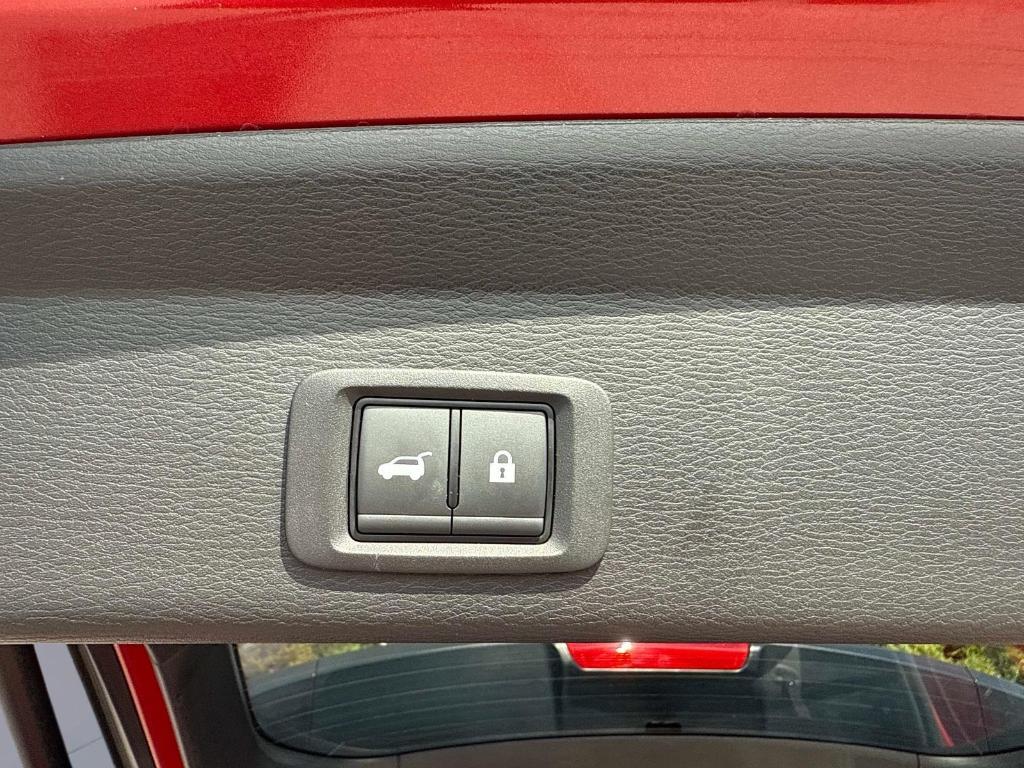 used 2024 Mitsubishi Outlander car, priced at $21,995