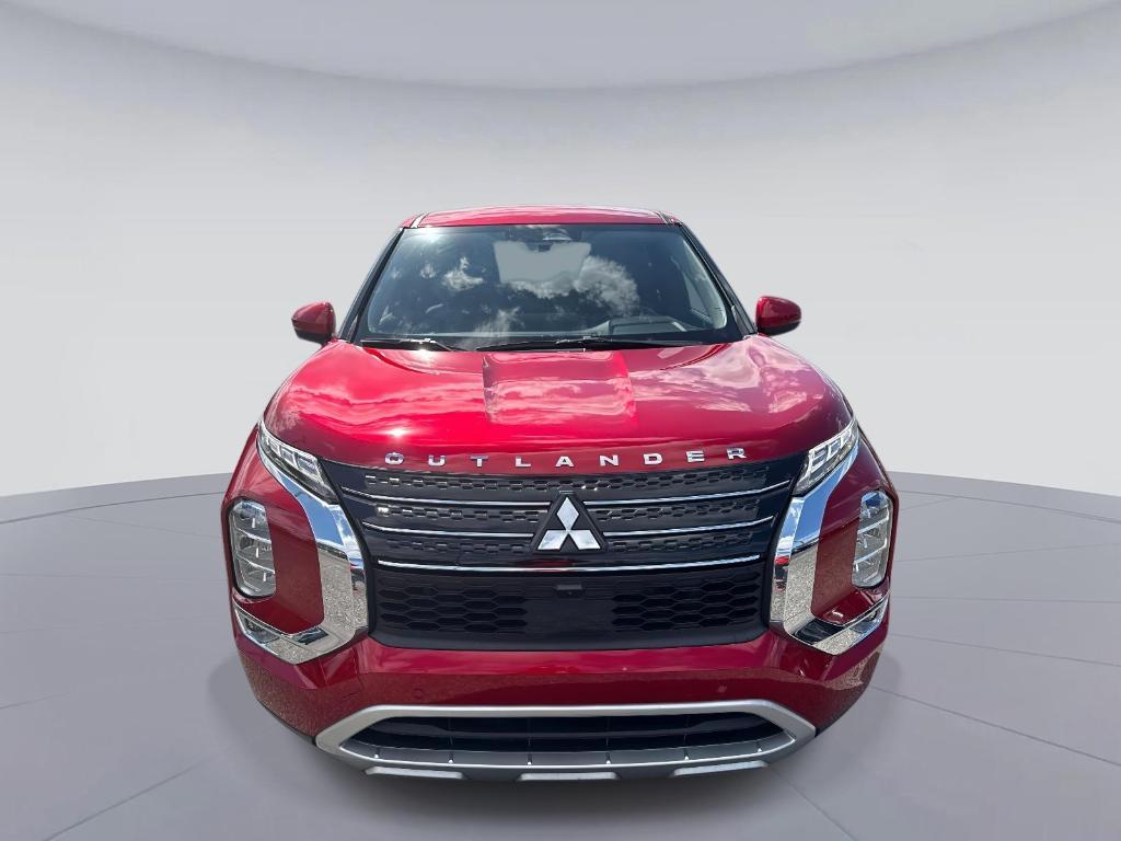 used 2024 Mitsubishi Outlander car, priced at $21,995