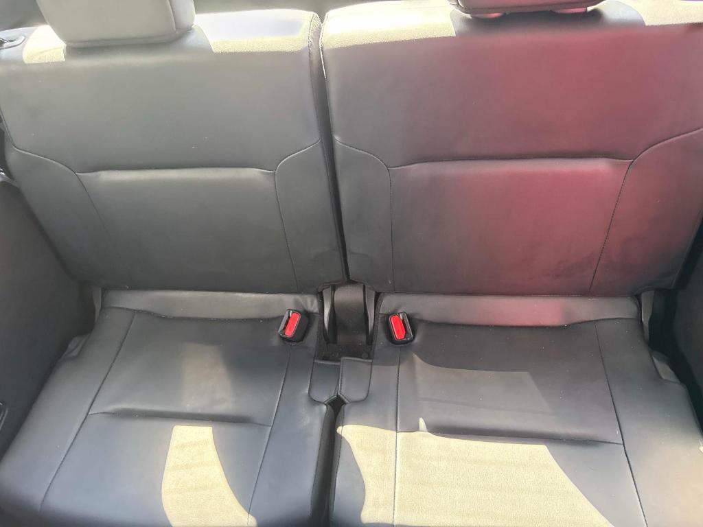 used 2024 Mitsubishi Outlander car, priced at $21,995