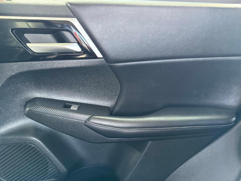 used 2024 Mitsubishi Outlander car, priced at $21,995