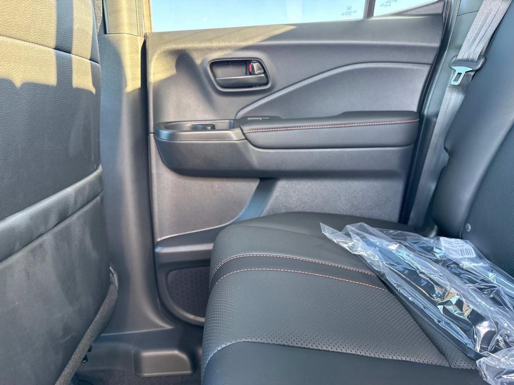 new 2025 Honda Ridgeline car, priced at $45,785