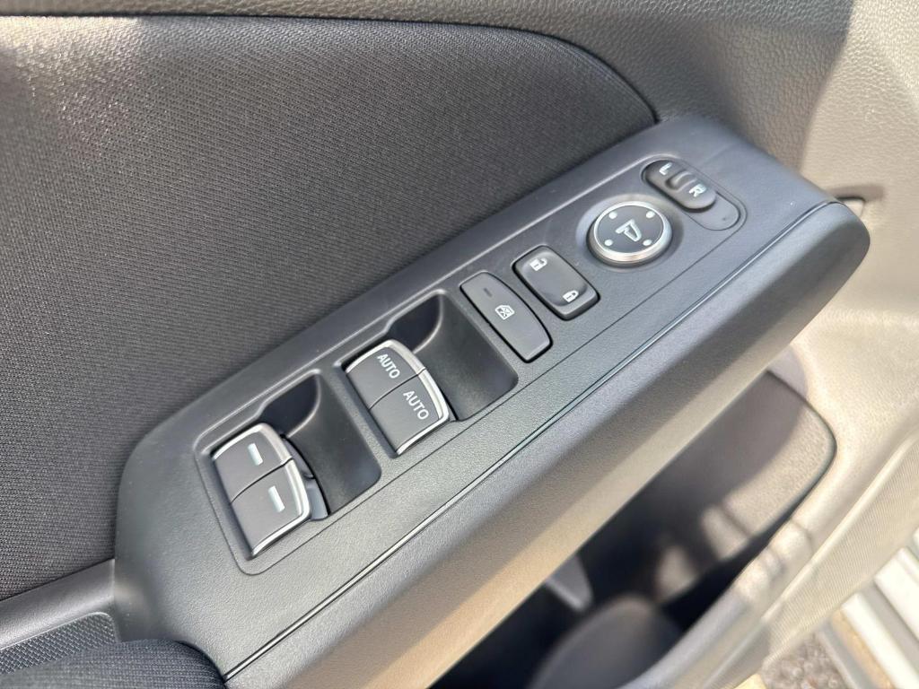new 2025 Honda Civic Hybrid car, priced at $30,555