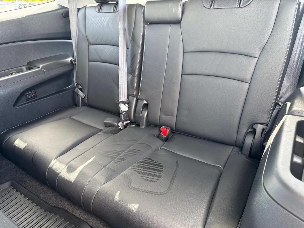 used 2022 Honda Pilot car, priced at $28,994