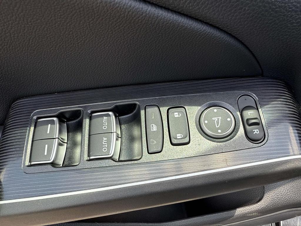 new 2025 Honda Civic Hybrid car, priced at $34,300