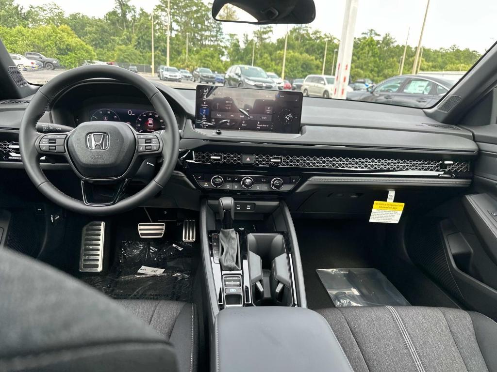 new 2025 Honda Accord Hybrid car, priced at $35,260