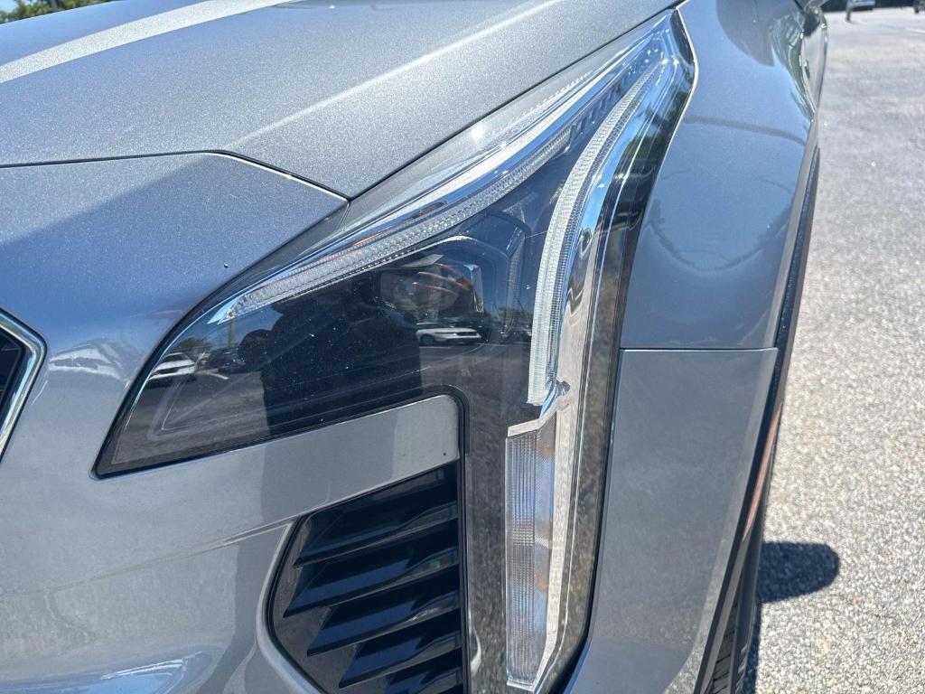 used 2023 Cadillac XT4 car, priced at $22,595