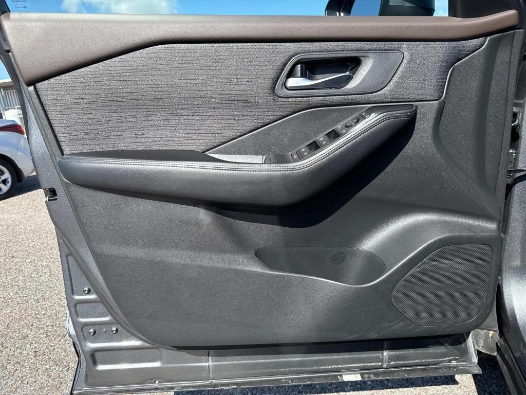used 2023 Nissan Rogue car, priced at $21,995