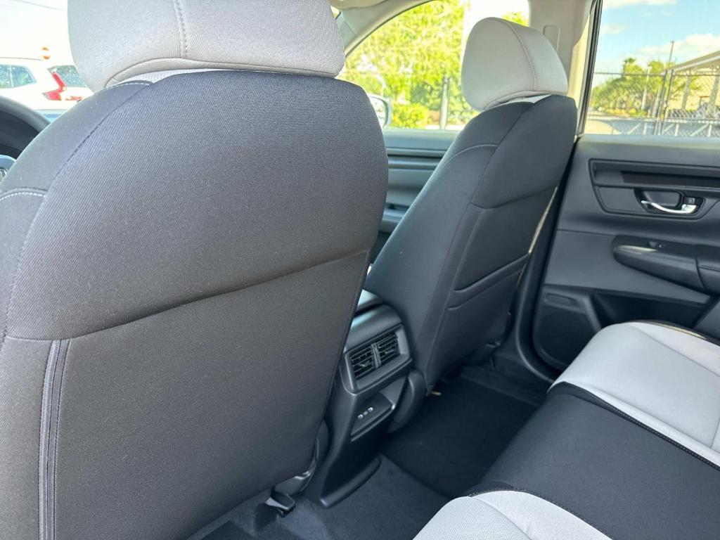 new 2025 Honda CR-V car, priced at $35,245