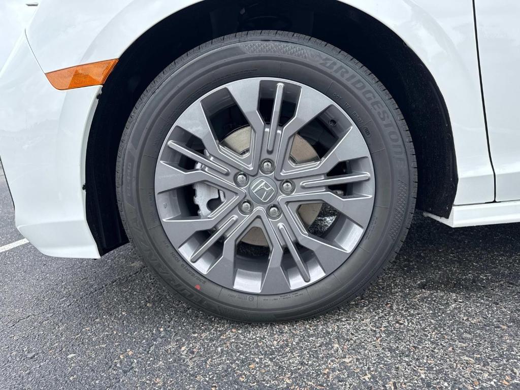 new 2025 Honda Odyssey car, priced at $48,815