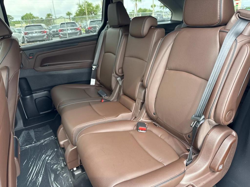 new 2025 Honda Odyssey car, priced at $48,815
