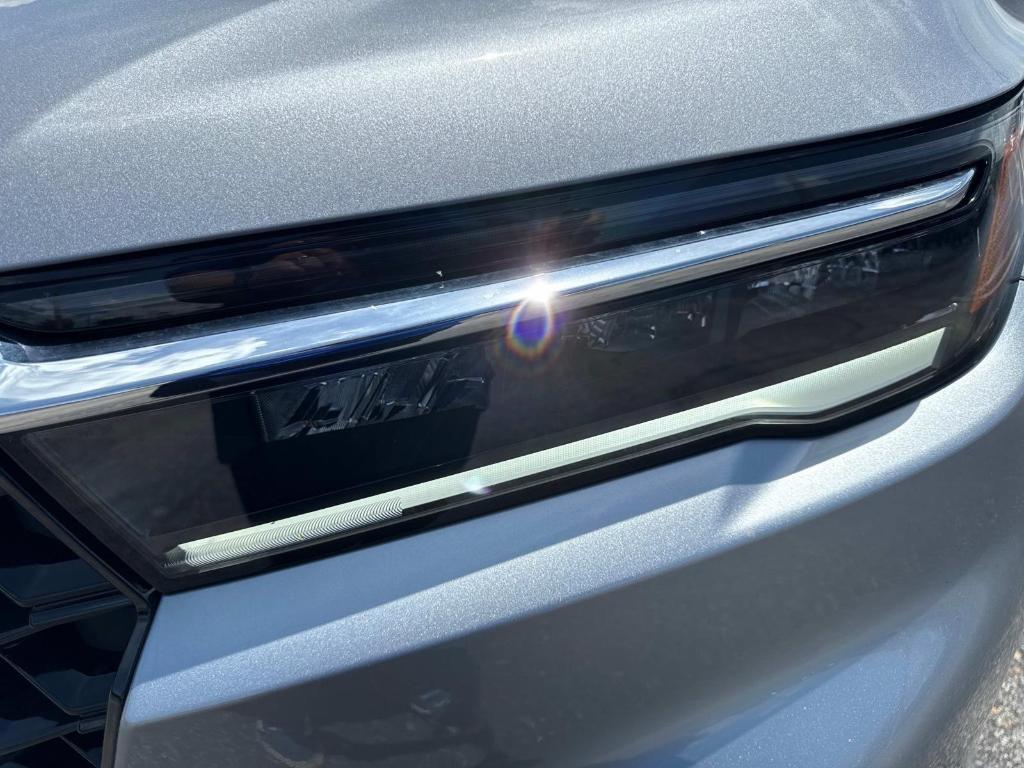 new 2025 Honda Pilot car, priced at $50,850