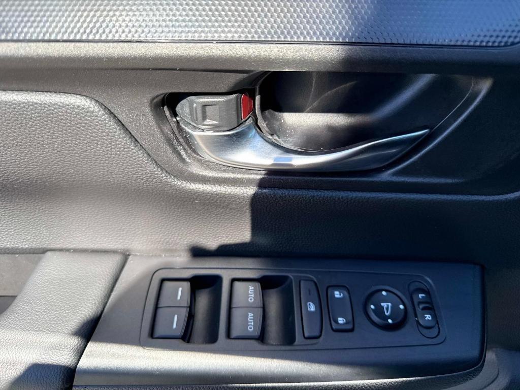 used 2024 Honda CR-V car, priced at $25,595