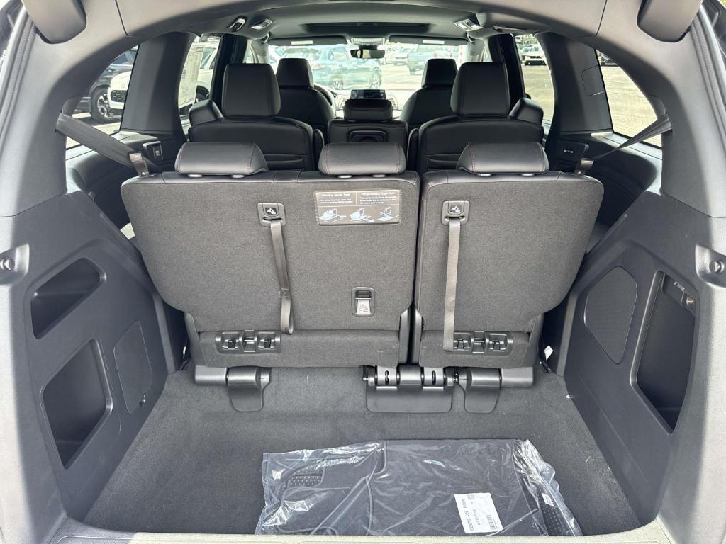new 2025 Honda Odyssey car, priced at $44,820