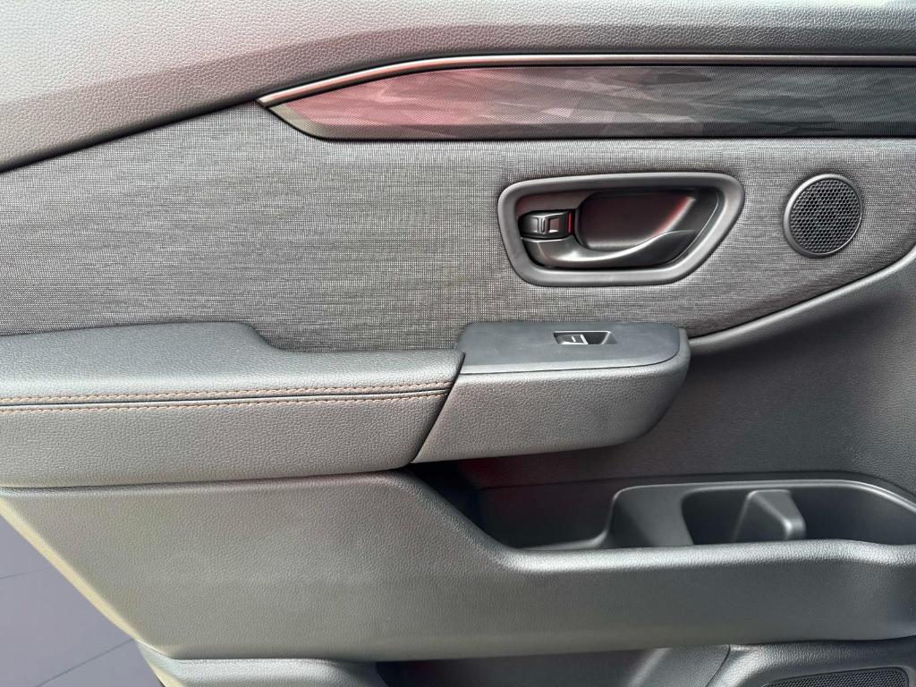 new 2026 Honda Passport car, priced at $51,985