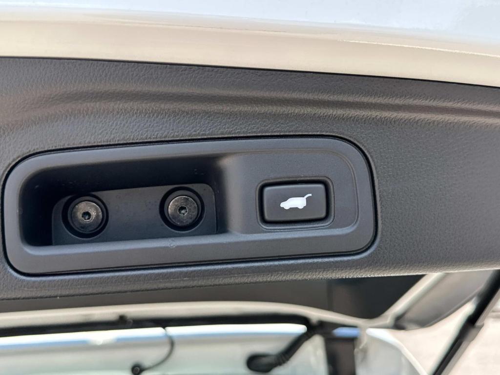 used 2022 Honda Pilot car, priced at $32,795