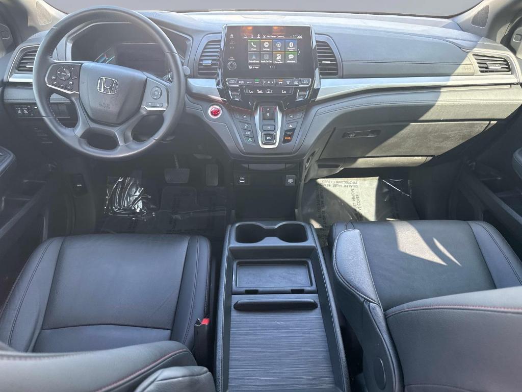 used 2023 Honda Odyssey car, priced at $31,294