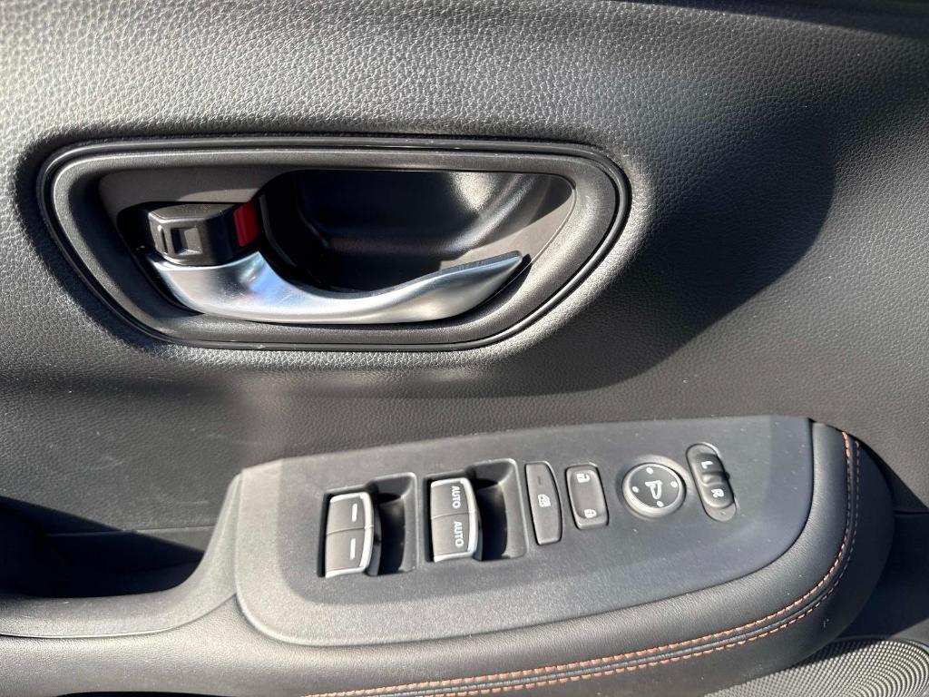 used 2025 Honda HR-V car, priced at $26,995