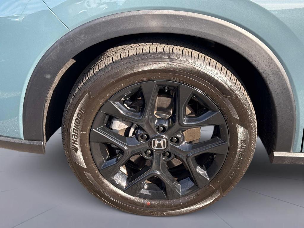 used 2025 Honda HR-V car, priced at $26,995