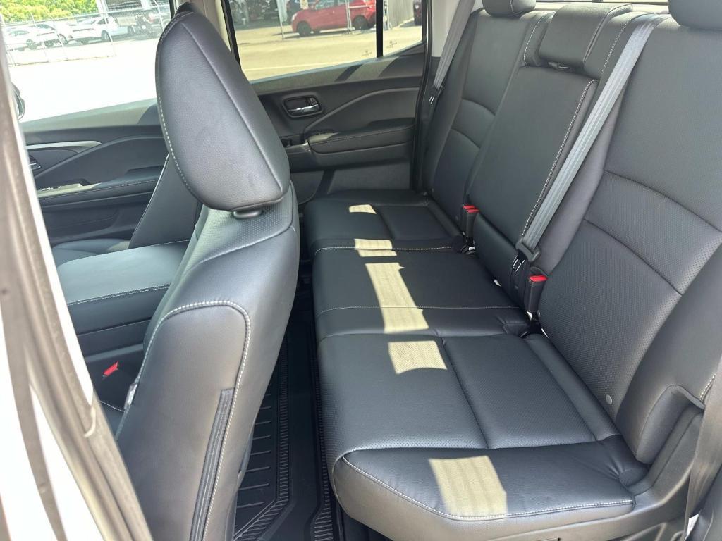 new 2025 Honda Ridgeline car, priced at $45,385