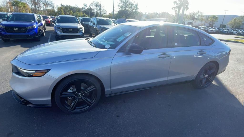 new 2025 Honda Accord Hybrid car, priced at $36,470