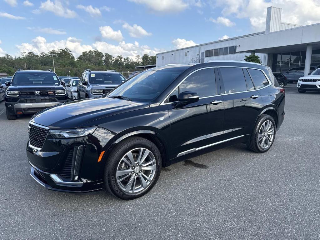 used 2021 Cadillac XT6 car, priced at $29,995