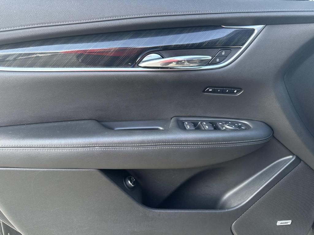 used 2021 Cadillac XT6 car, priced at $29,995