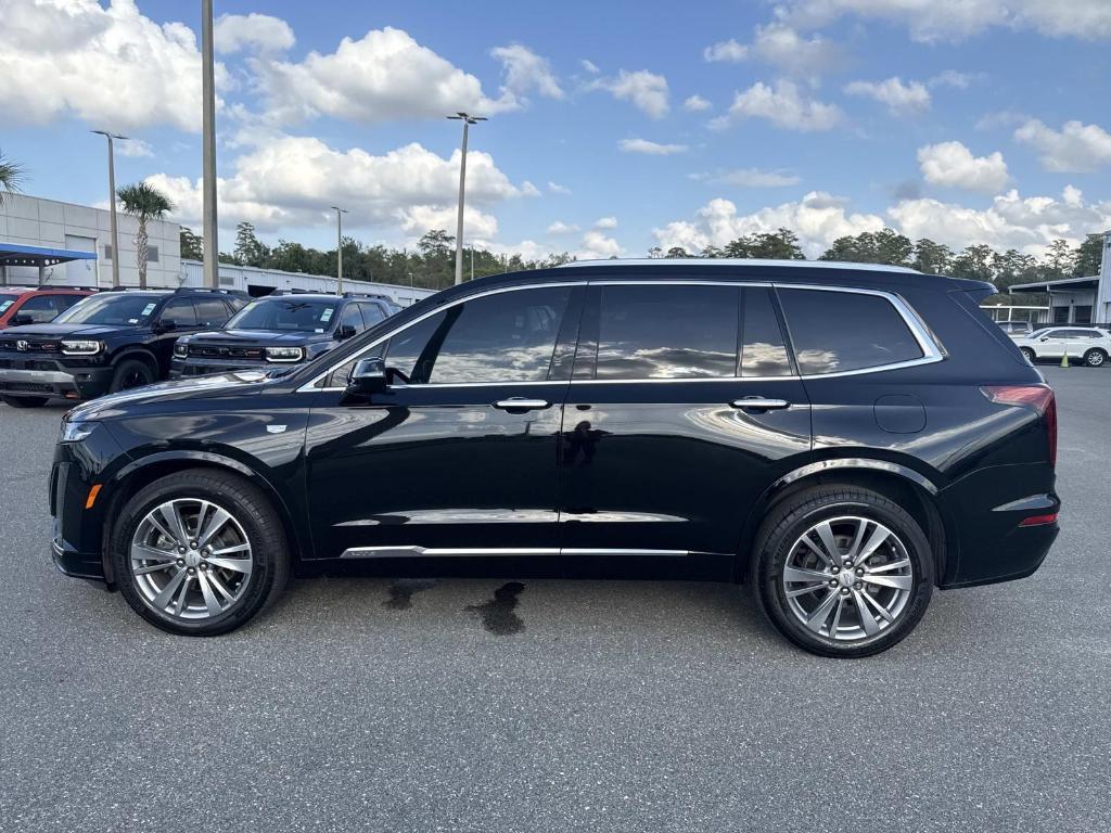 used 2021 Cadillac XT6 car, priced at $29,995