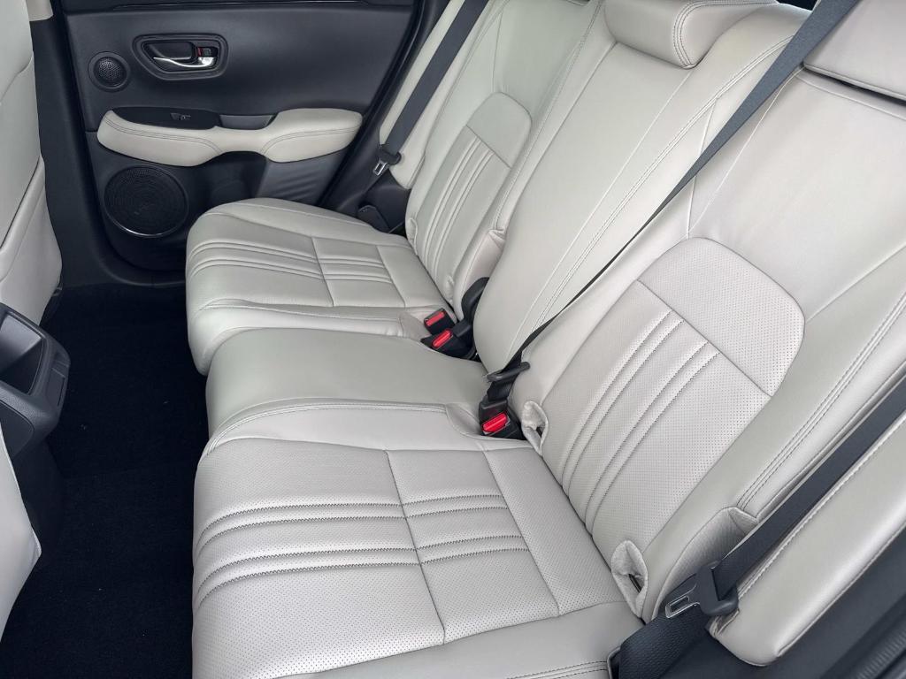 new 2025 Honda HR-V car, priced at $30,895