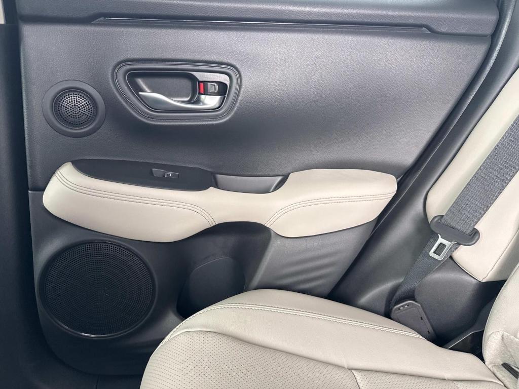 new 2025 Honda HR-V car, priced at $30,895