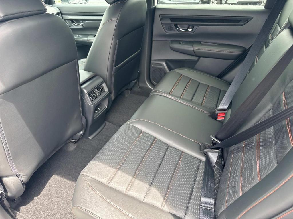 new 2025 Honda CR-V Hybrid car, priced at $41,000