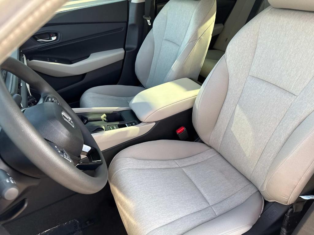 new 2025 Honda Accord car, priced at $32,165