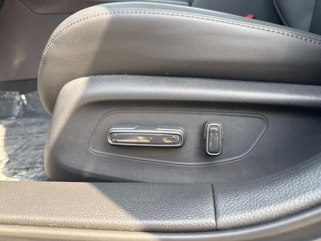 new 2025 Honda Civic Hybrid car, priced at $33,100