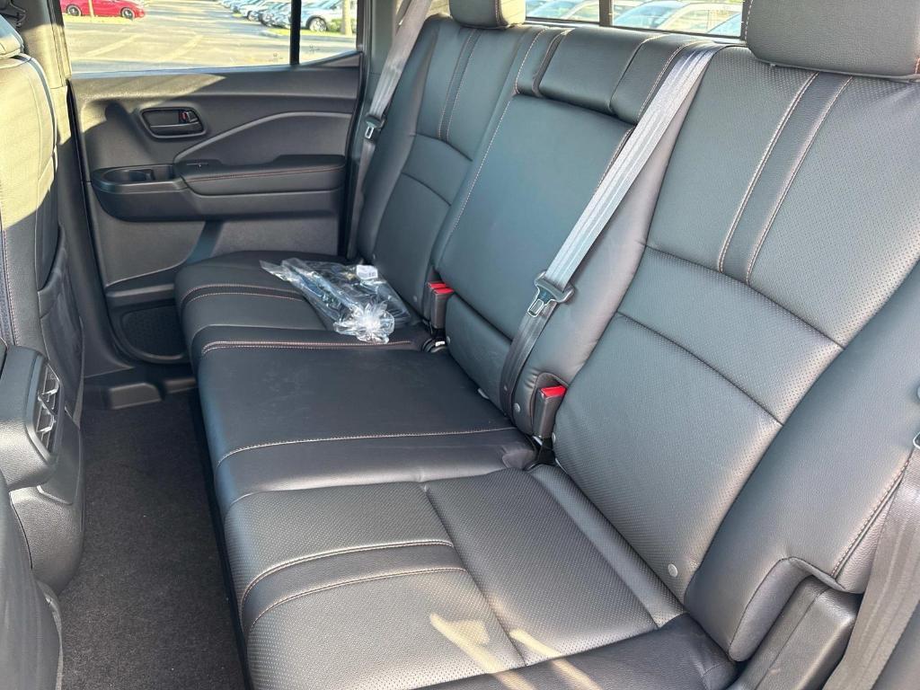 new 2025 Honda Ridgeline car, priced at $47,585