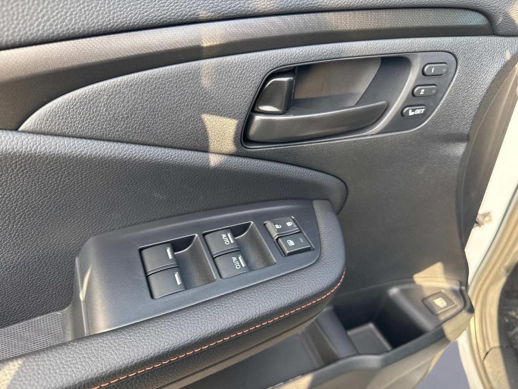 new 2025 Honda Ridgeline car, priced at $44,585