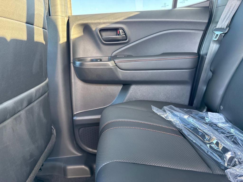 new 2025 Honda Ridgeline car, priced at $47,585