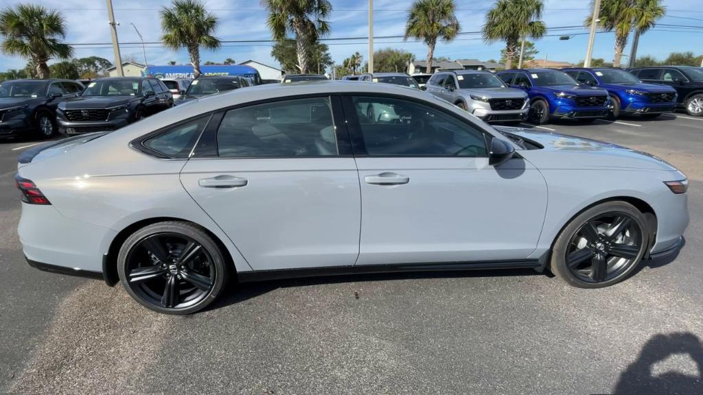 new 2025 Honda Accord Hybrid car, priced at $36,925