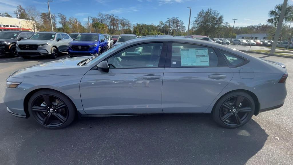 new 2025 Honda Accord Hybrid car, priced at $36,925