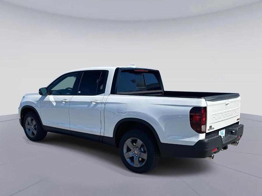 new 2025 Honda Ridgeline car, priced at $44,585