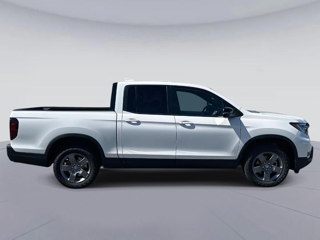 new 2025 Honda Ridgeline car, priced at $44,585