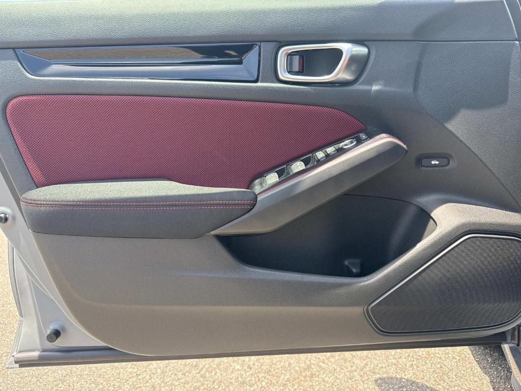 new 2025 Honda Civic Si car, priced at $33,350