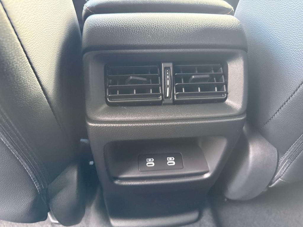 new 2026 Honda CR-V Hybrid car, priced at $40,630