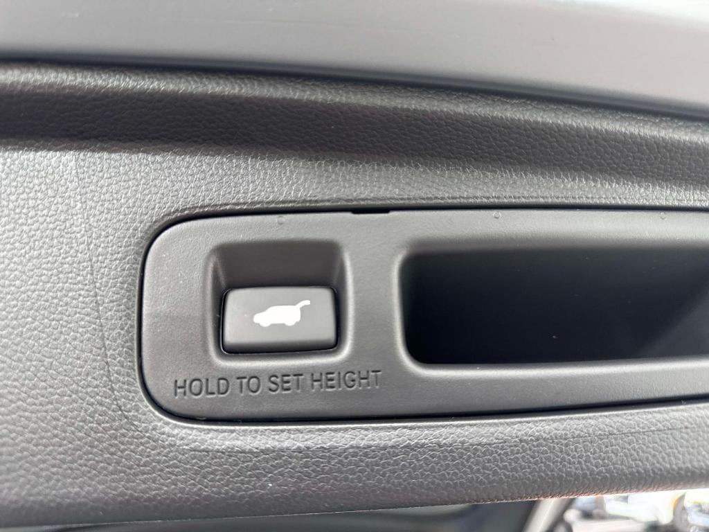 new 2026 Honda CR-V Hybrid car, priced at $40,630