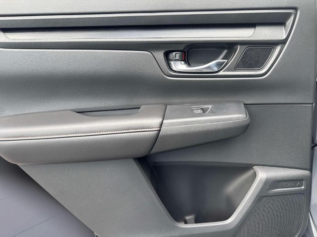 new 2026 Honda CR-V Hybrid car, priced at $40,630