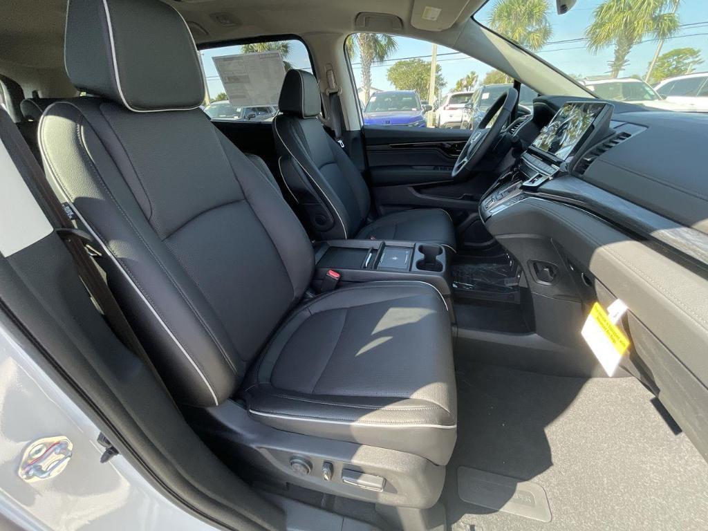 new 2025 Honda Odyssey car, priced at $53,085